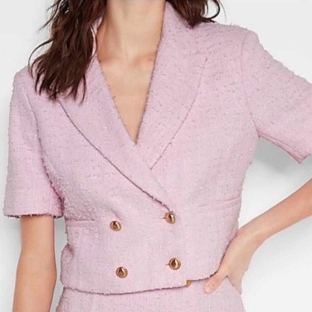 EXPRESS Cropped Pink Bouclé Double-Breasted Blazer - Medium